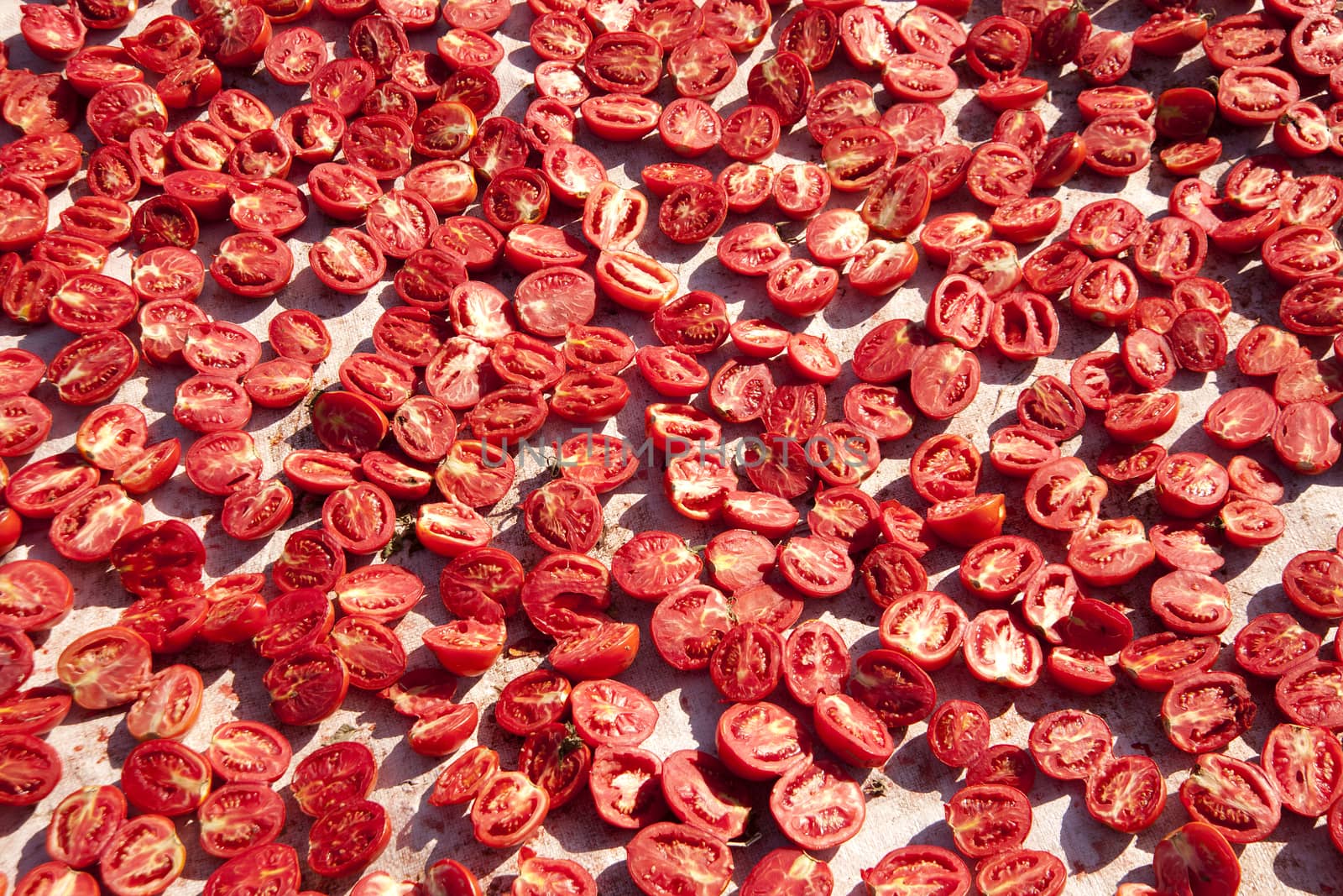 dried tomatoes 