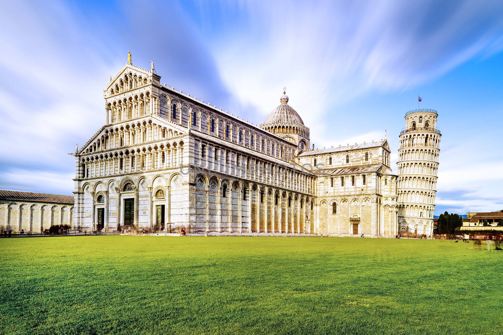 Pisa Piazza dei Miracoli by ventdusud