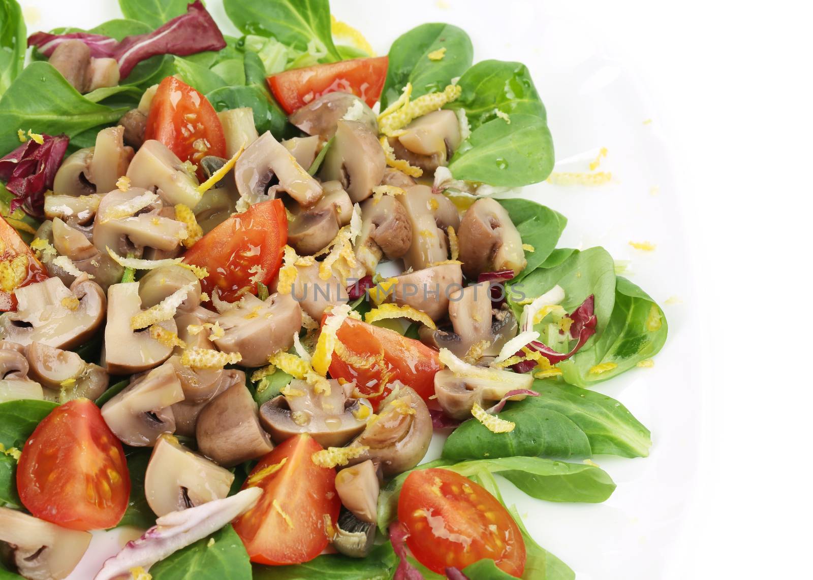 Mushroom salad with walnuts and tomatoes. by indigolotos
