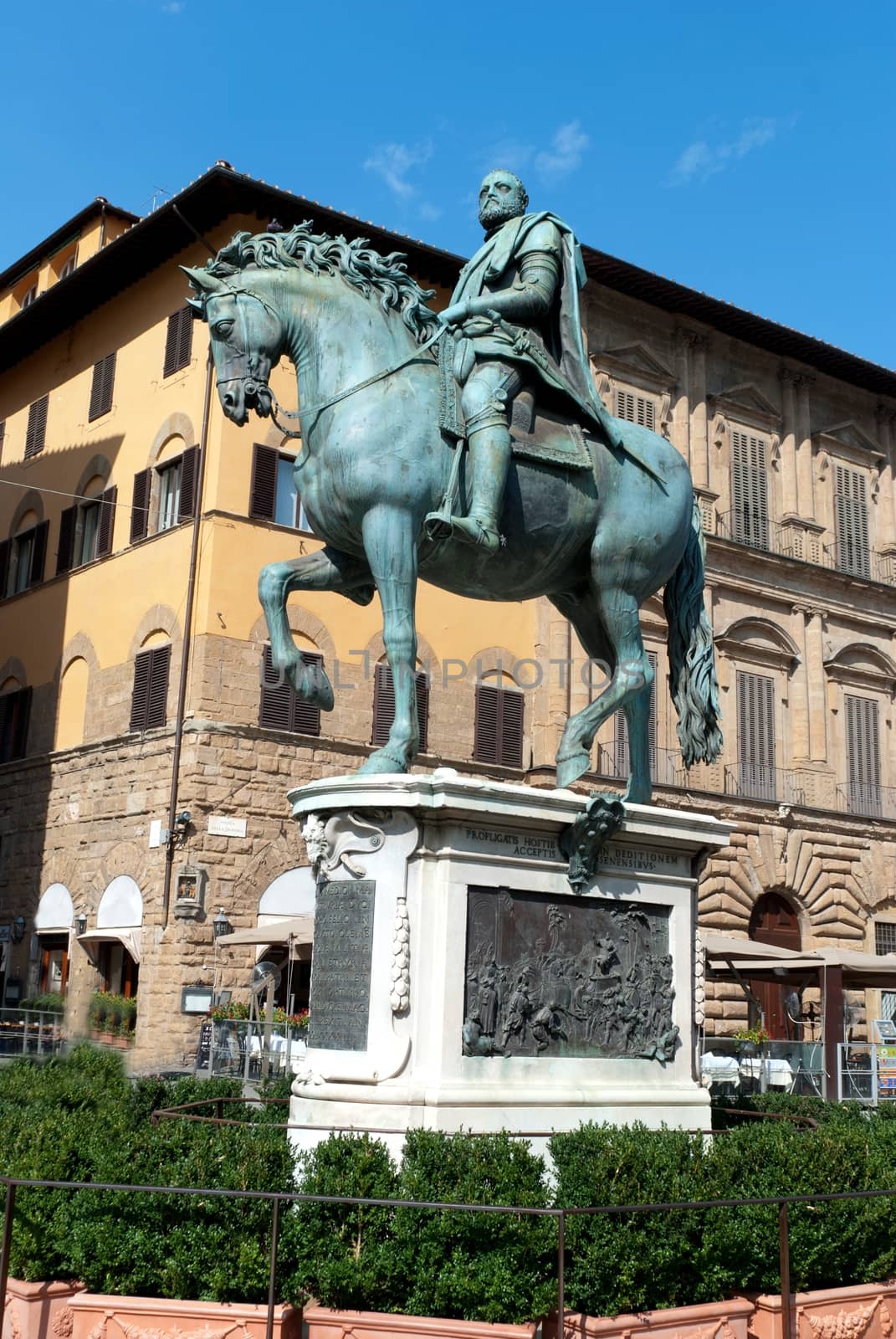 Statue of Ferdinando I de' Medici by mitakag