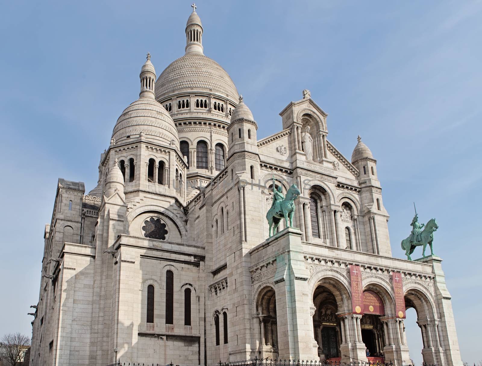 Sacre Coeur Basilica - popular landmark, highest city point in Paris