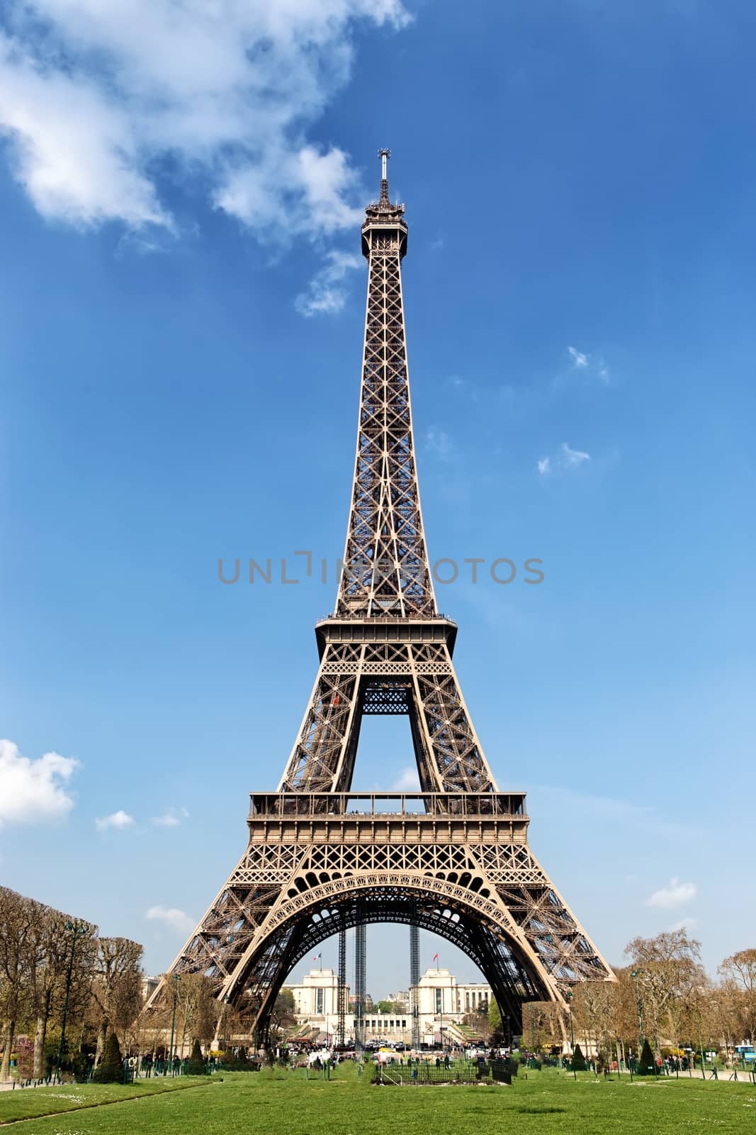 Eiffel Tower Paris in a sunny day