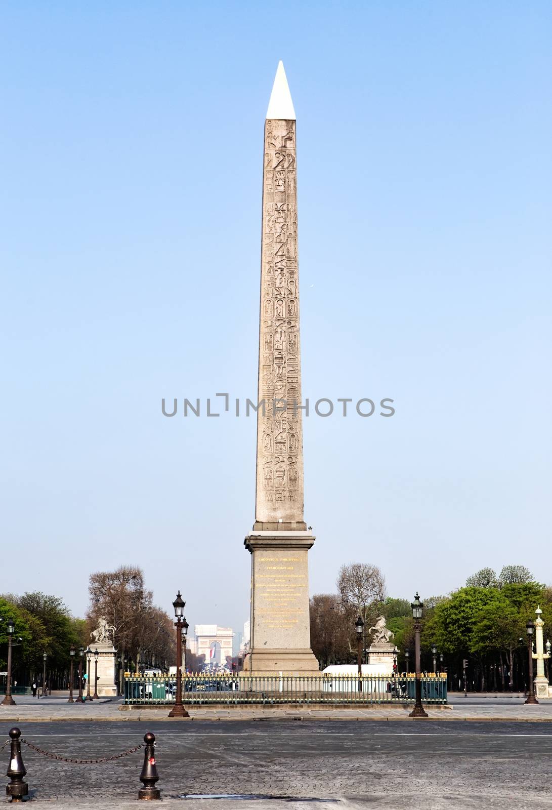 Obelisk on square Concord in Paris by mitakag