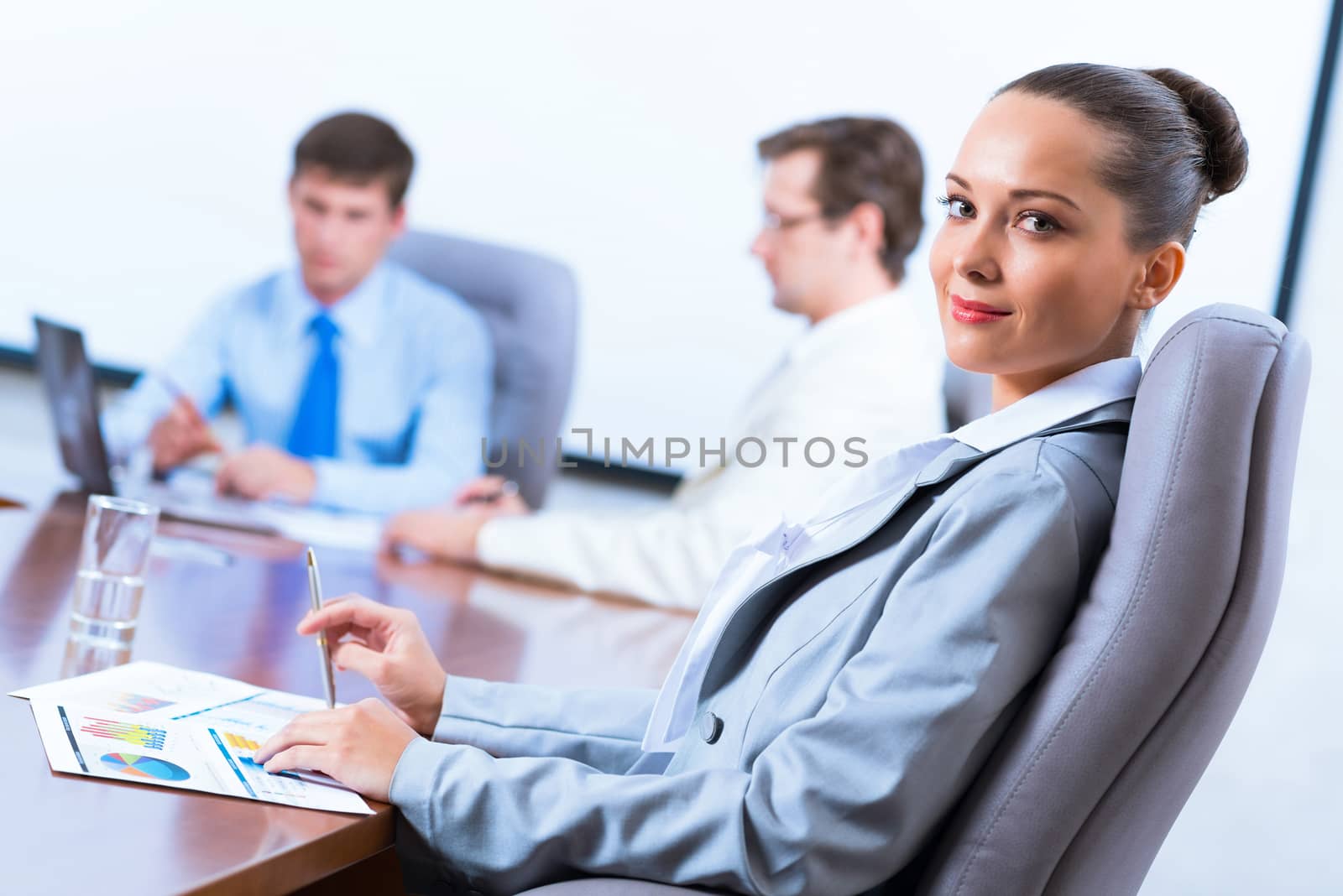 image of a successful beautiful business woman