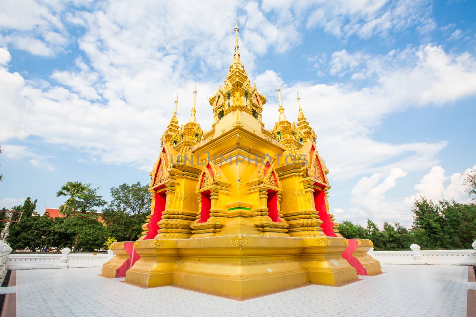 Wat Chedi Thong Chiang Mai Thailand