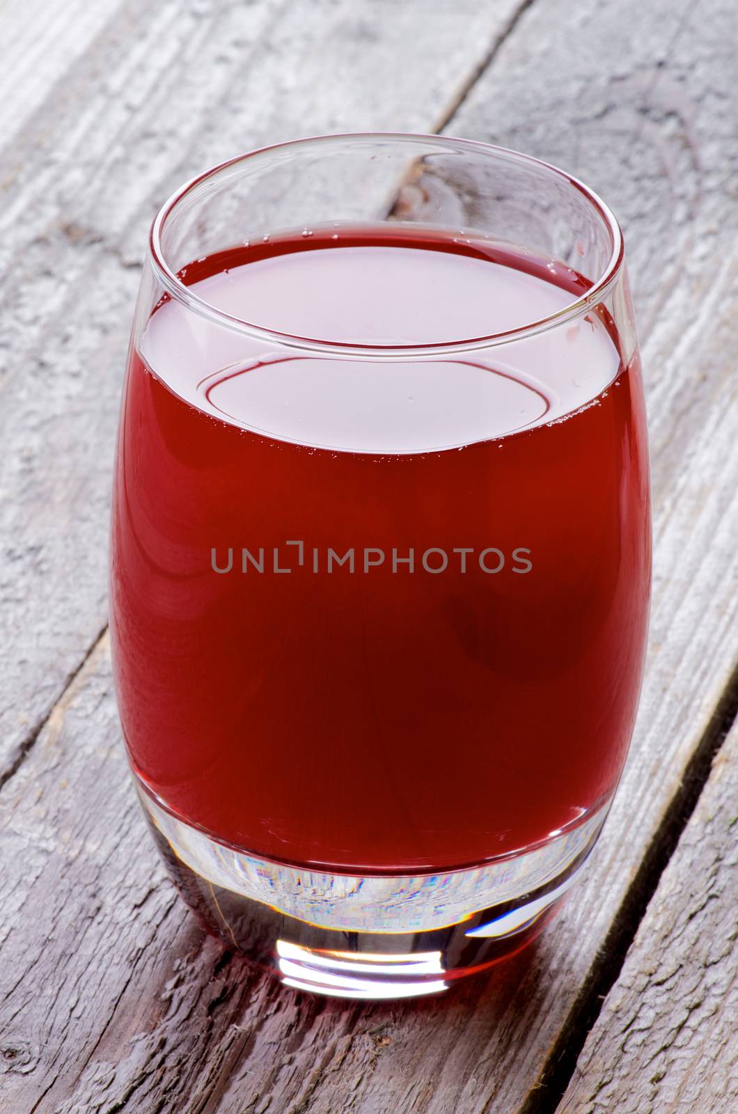 Cranberry Juice by zhekos