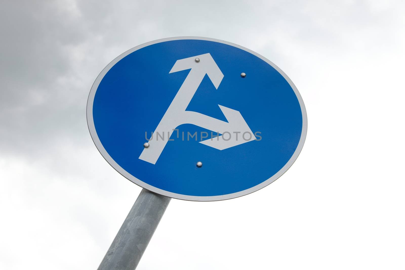 Arrow sign by Gudella