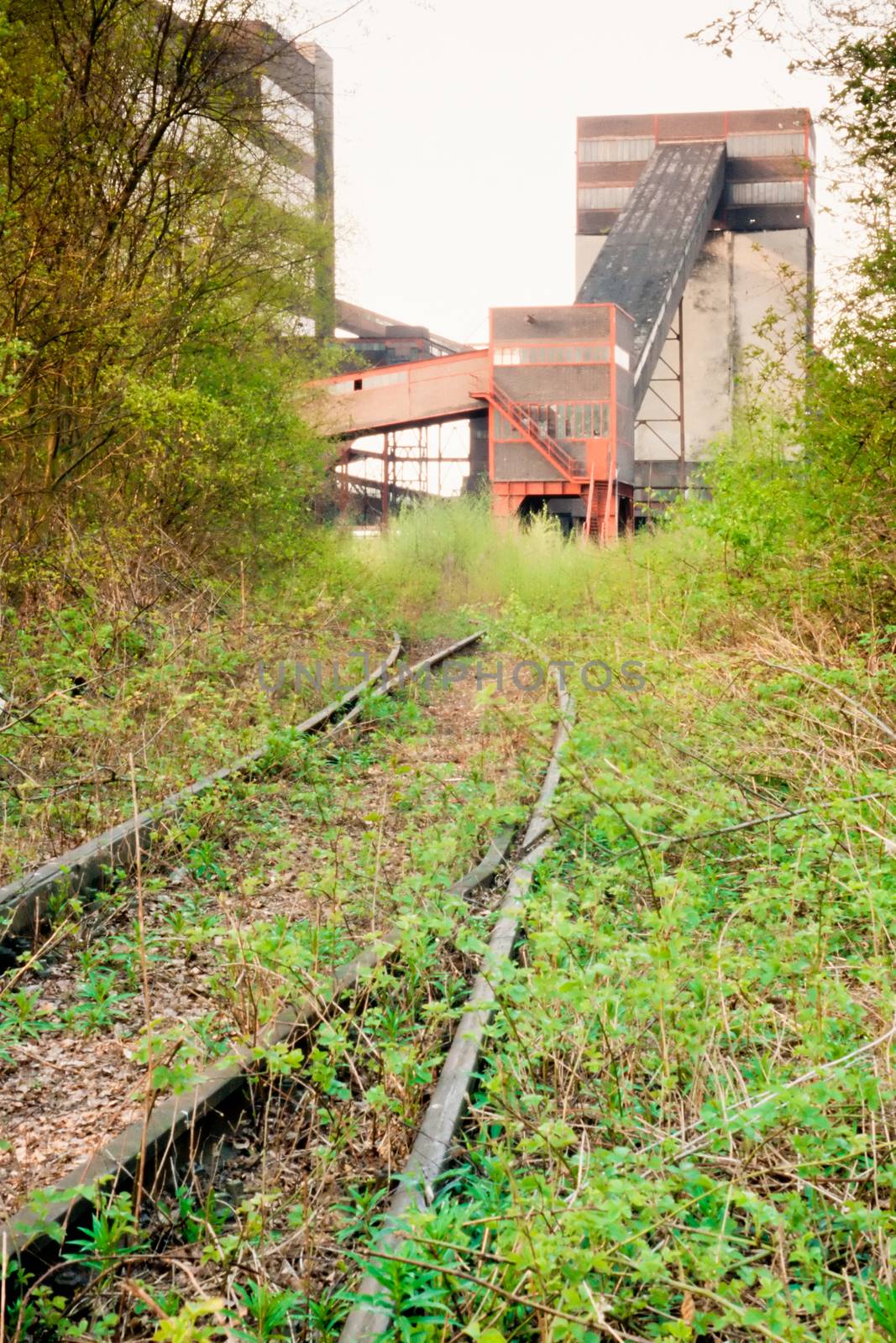 Abandoned coal mine railway access Essen Germany by PiLens