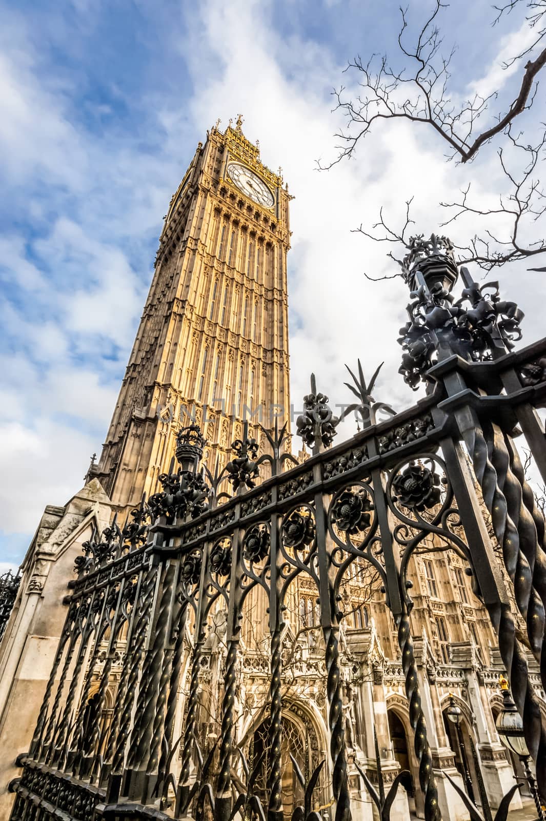 HDR of the big ben clock tower and british parliament buildings in london