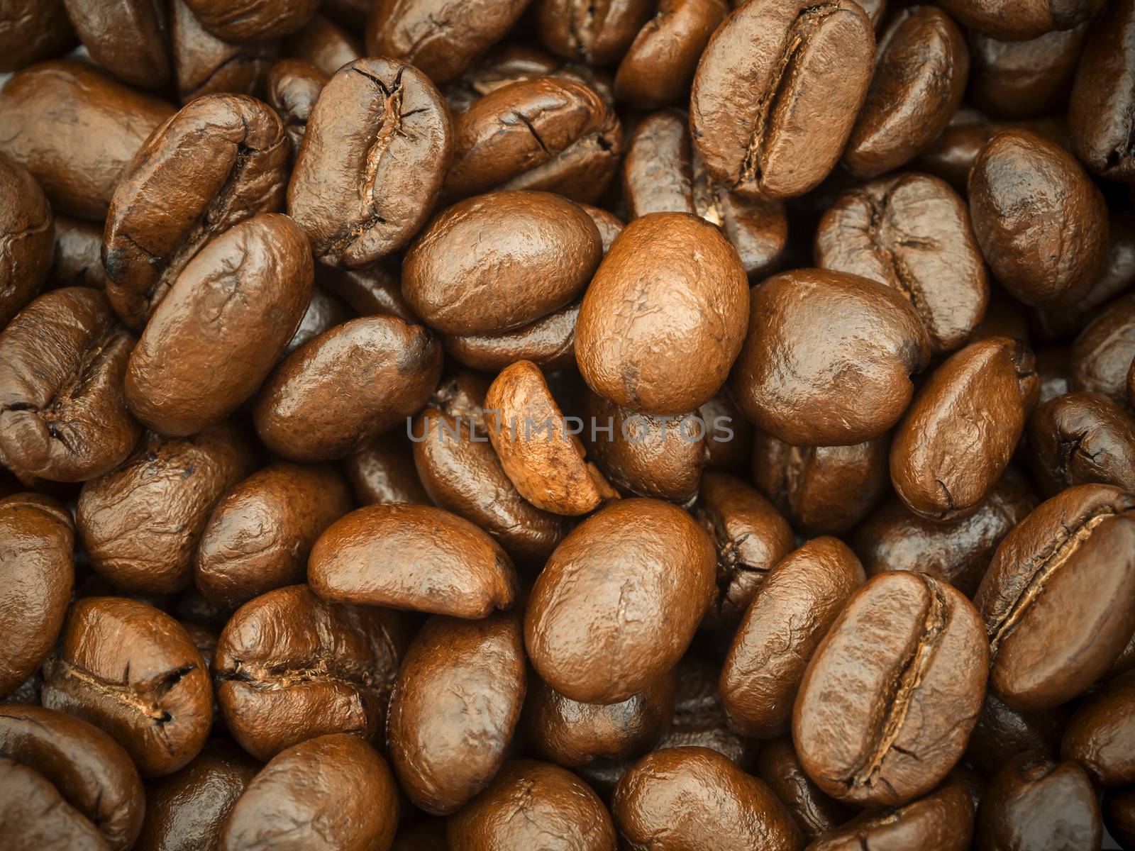 Coffee beans background by TanawatPontchour