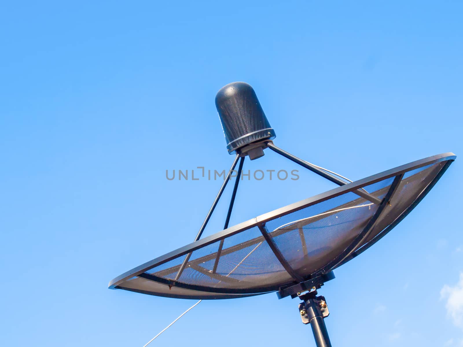 Satellite dish in blue sky by wmitrmatr