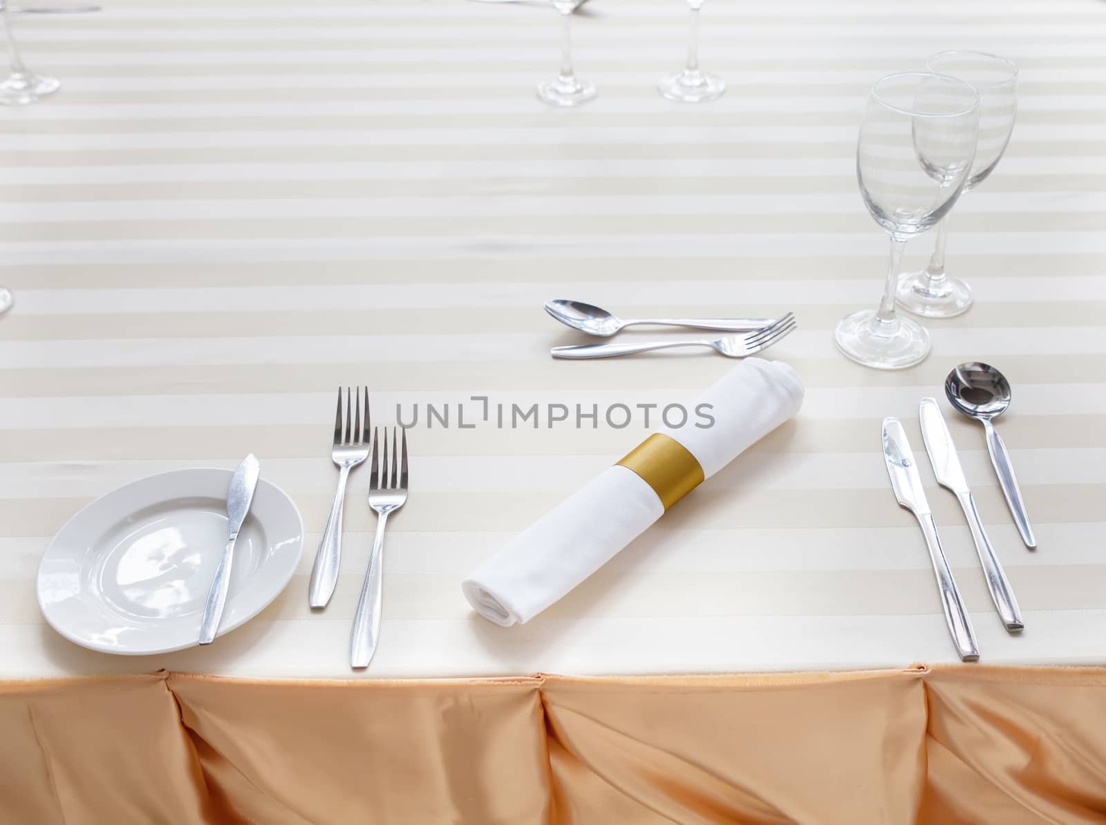table setting by amnarj2006