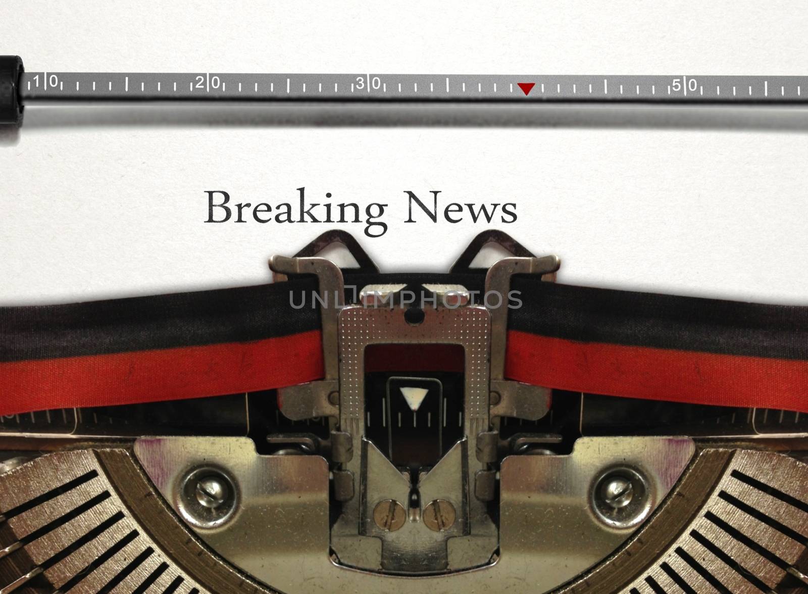 Typewriter with Breaking News