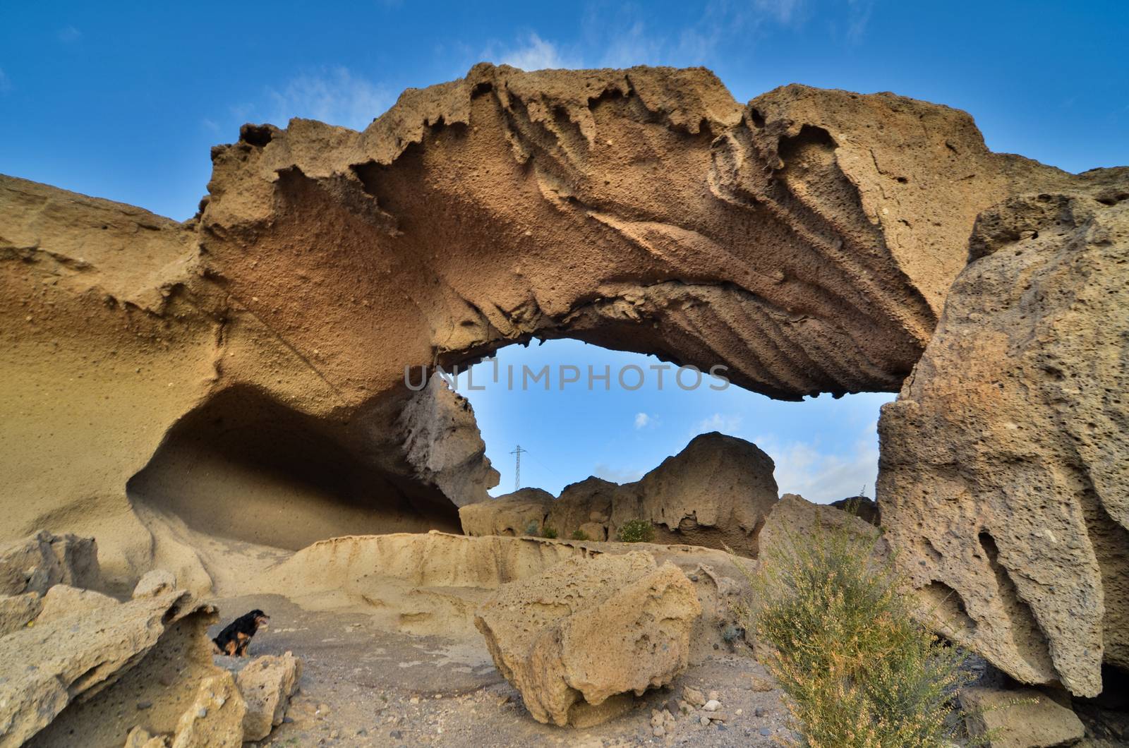 Natural Arch in the Desert by underworld
