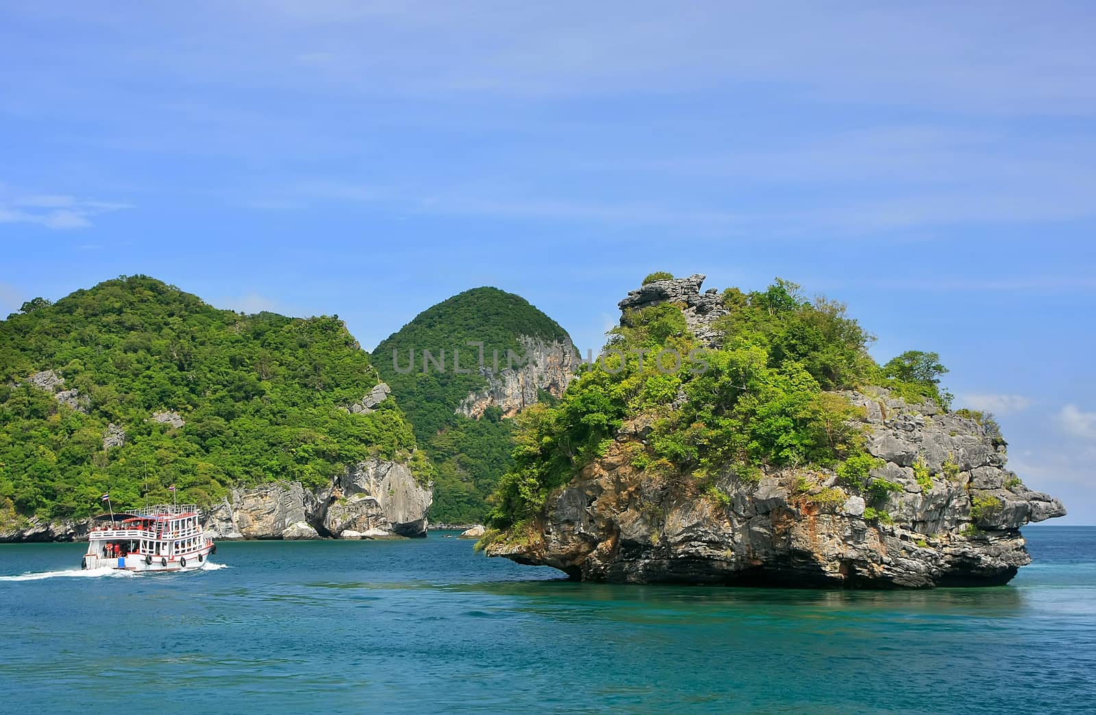 Ang Thong National Marine Park, Thailand by donya_nedomam