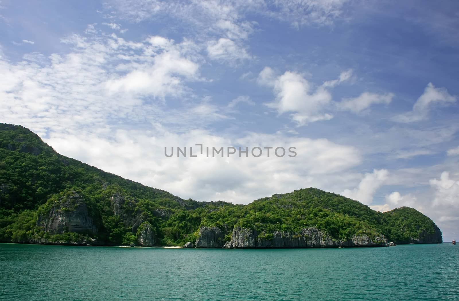 Ang Thong National Marine Park, Thailand by donya_nedomam