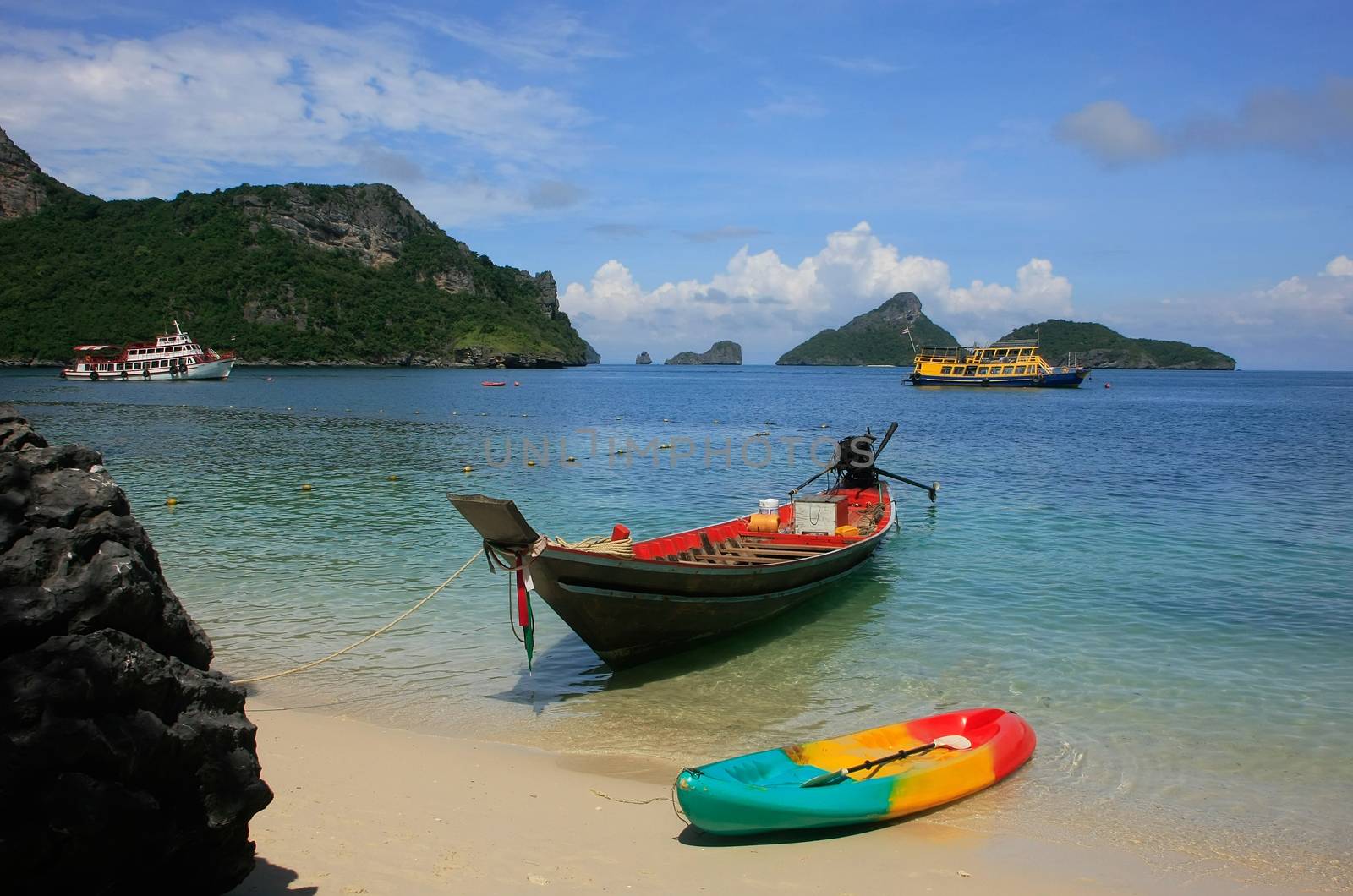 Longtail boat at Mae Koh island, Ang Thong National Marine Park, by donya_nedomam