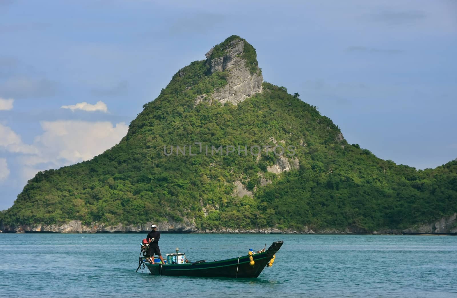 Longtail boat at Ang Thong National Marine Park, Thailand by donya_nedomam