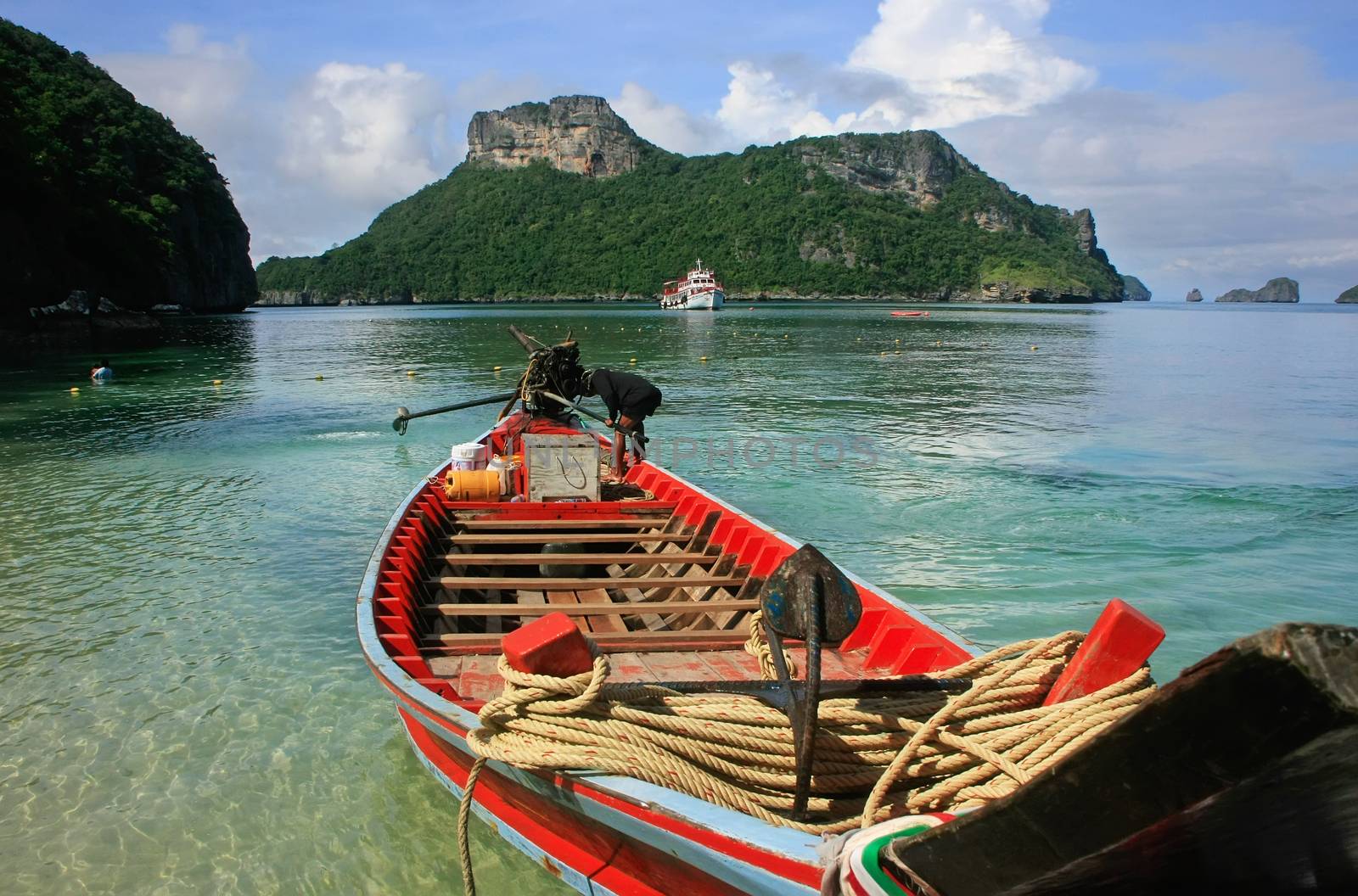 Longtail boat at Mae Koh island, Ang Thong National Marine Park, by donya_nedomam