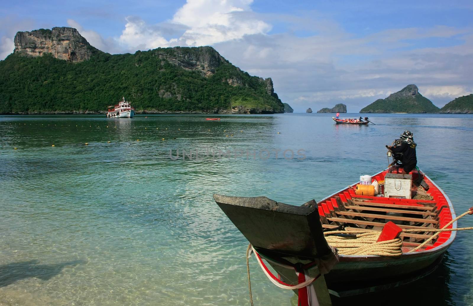 Longtail boat at Mae Koh island, Ang Thong National Marine Park, by donya_nedomam