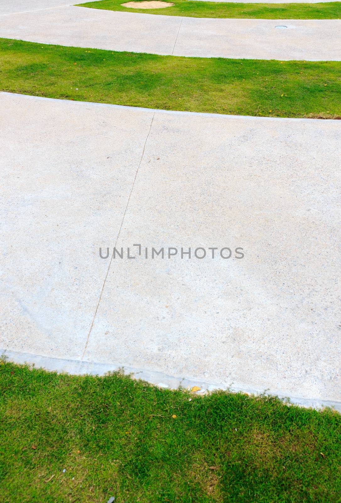 Modern pattern on the walkway, Patterns on the lawn.