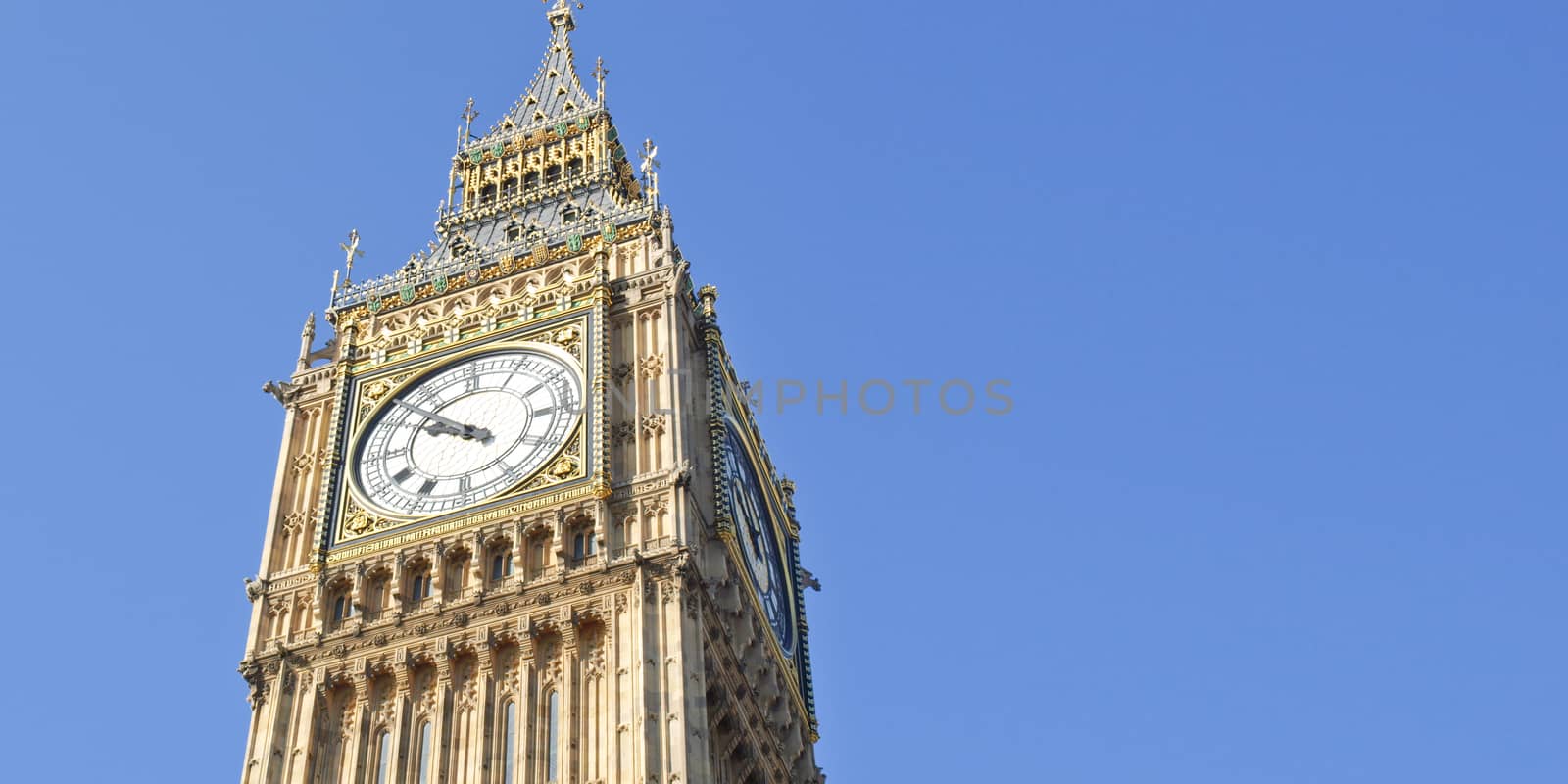 Big Ben at the Houses of Parliament, Westminster Palace, London, UK - with copyspace