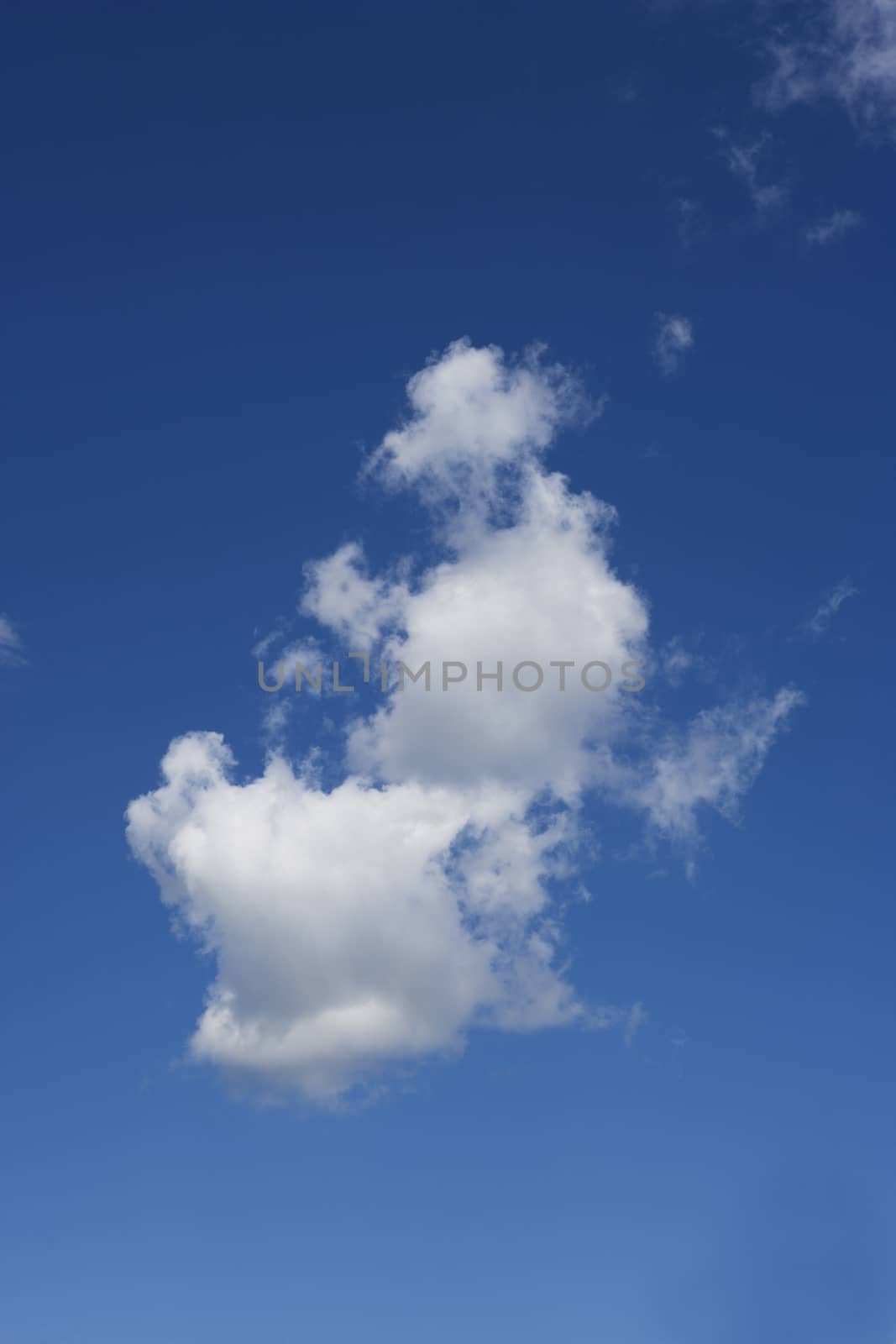 Blue sky by gemenacom