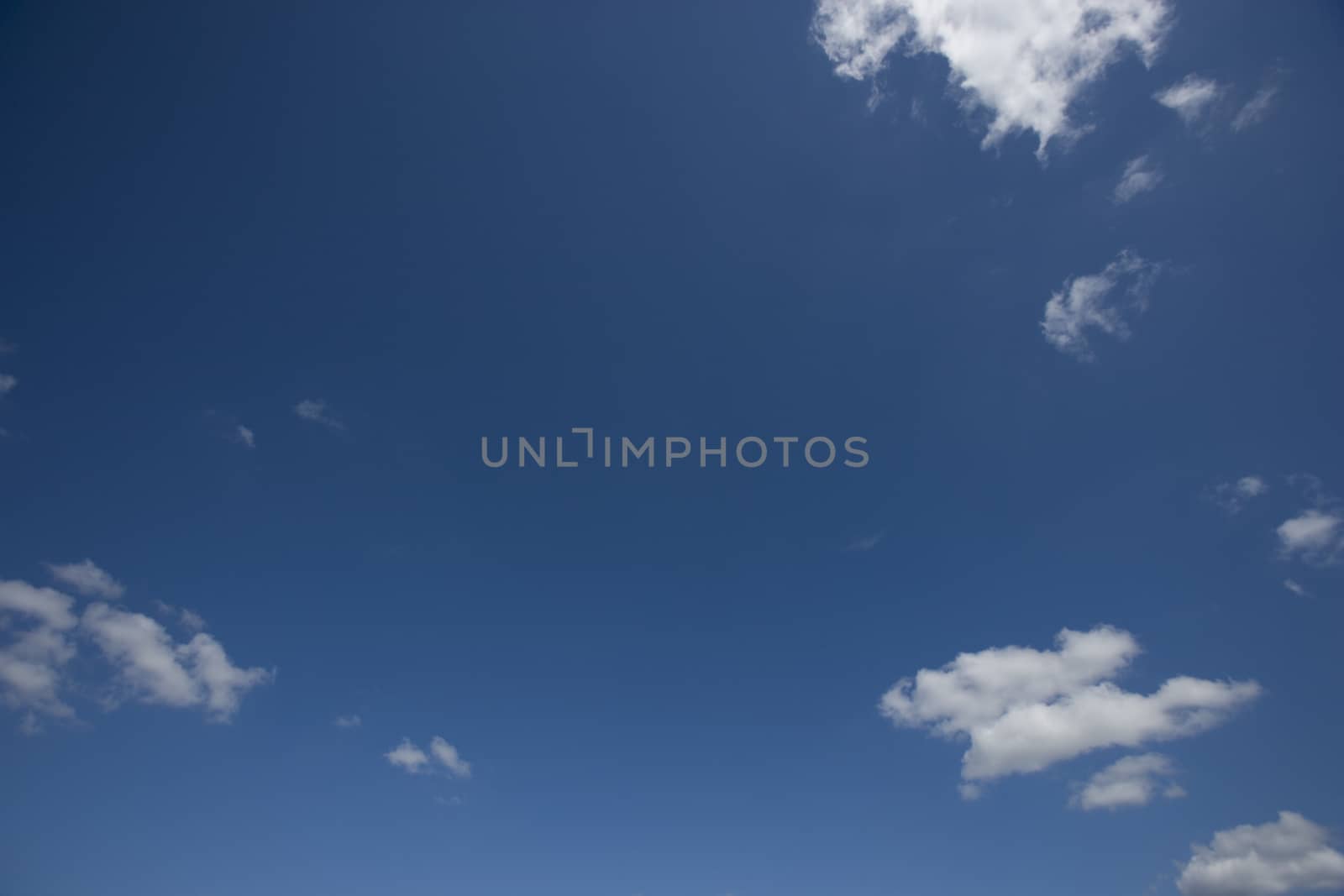 Blue sky by gemenacom