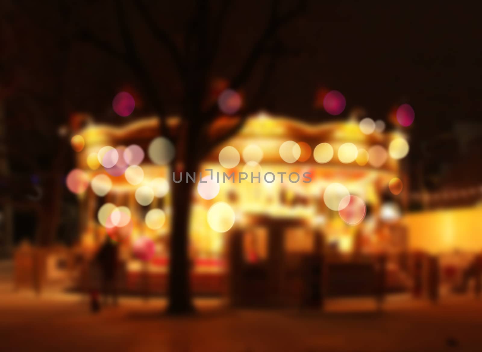Blurry carrousel lights bokeh by anterovium