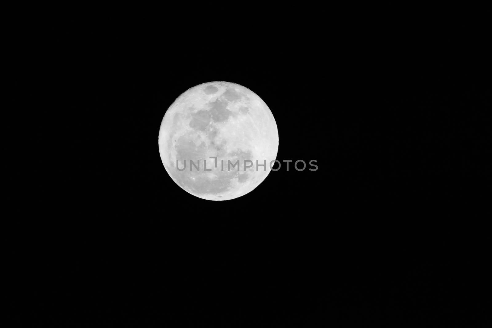 Firest Full Mini Moon 2014 by underworld