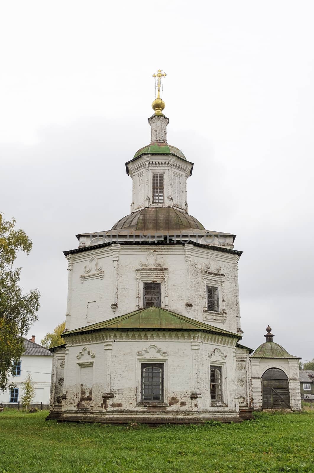 Old orthodox church in Veliky Ustyug by wander