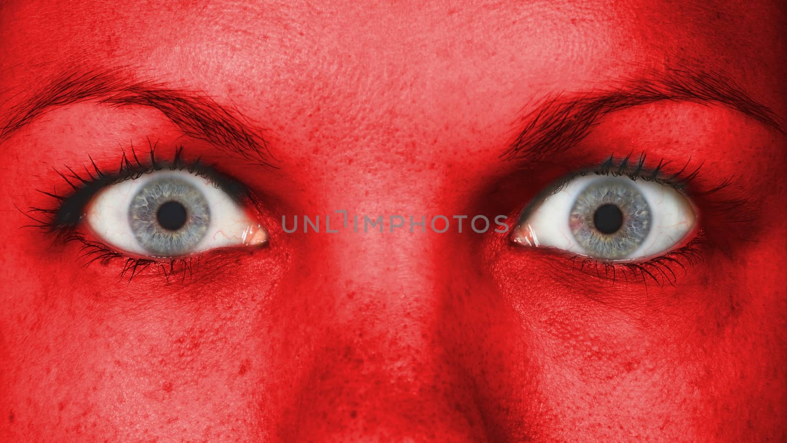 Women eye, close-up, blue eyes, red skin