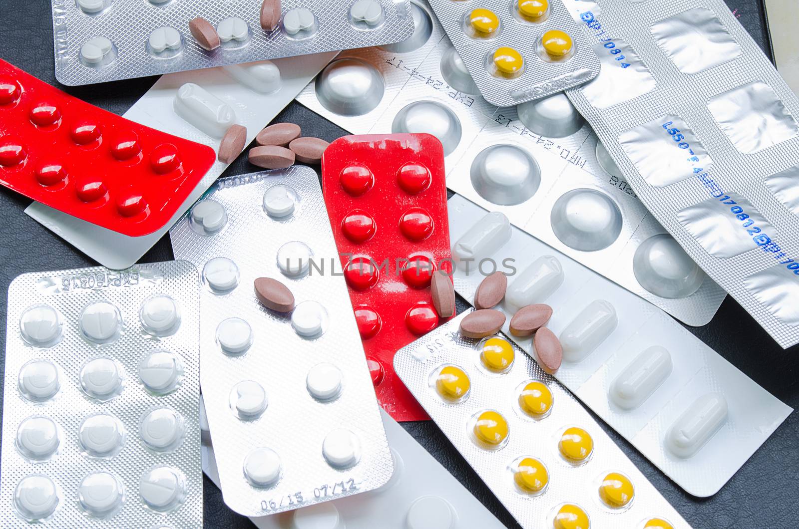 Medicine Drugs Pharmacy by kobfujar