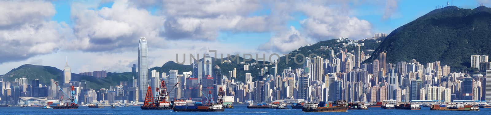 hong kong panoramic by cozyta