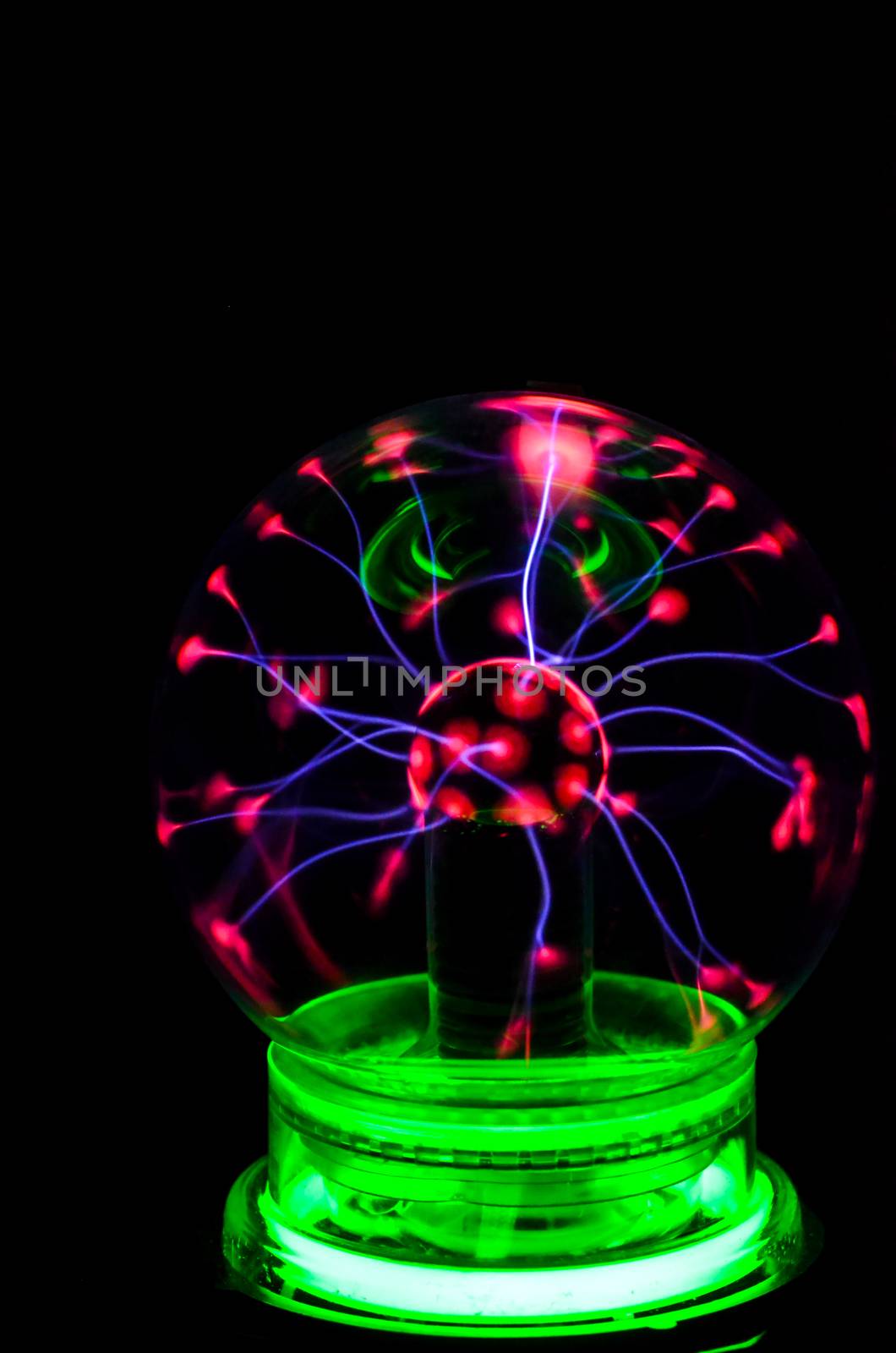 Plasma Static Electricity on a Tesla Sphere