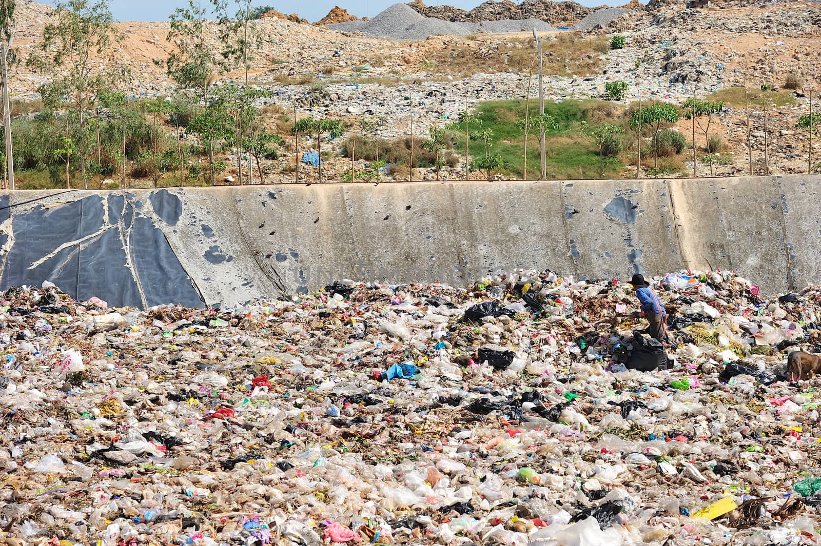 huge mountain of trash