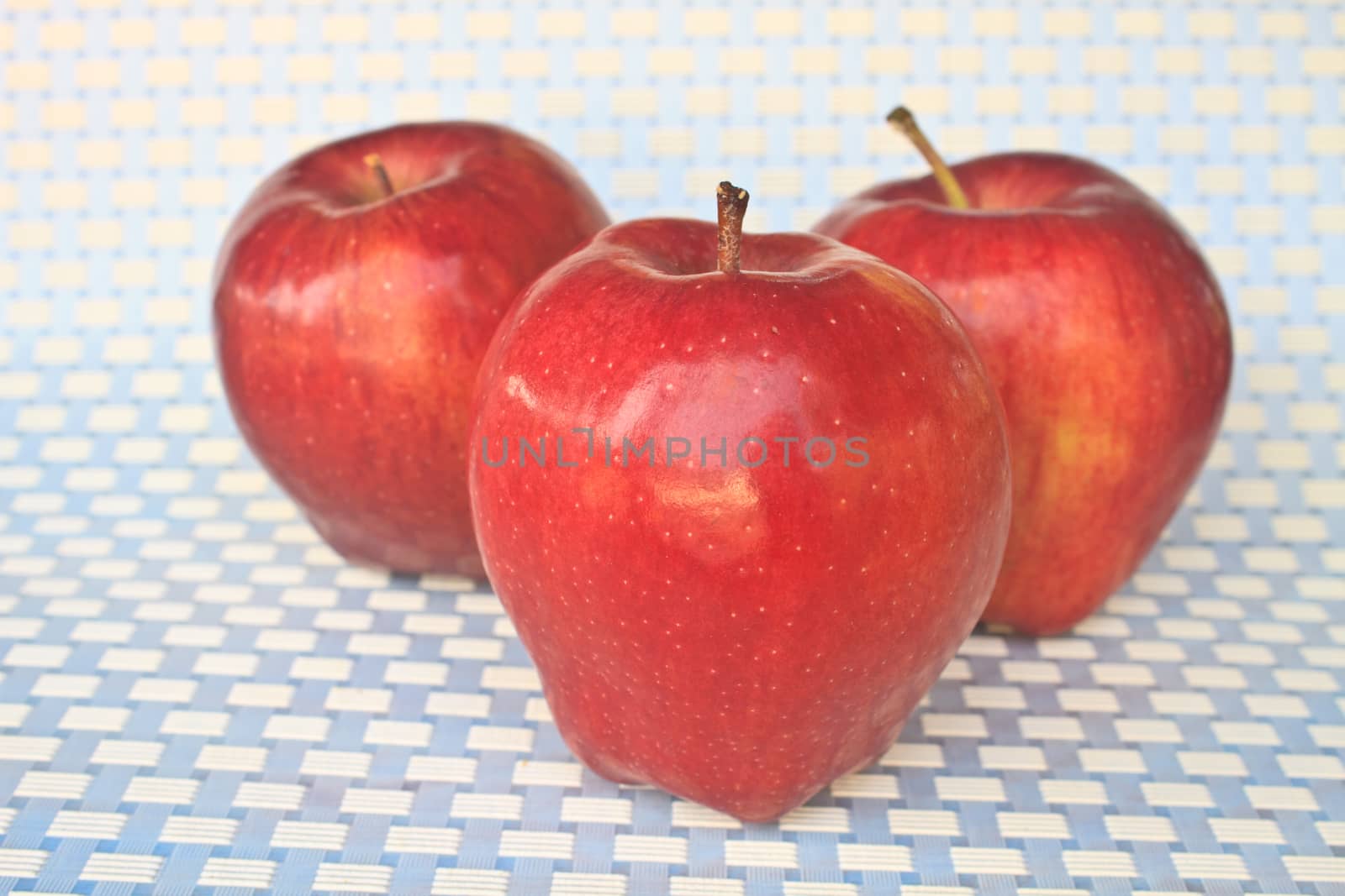 red apple isolated on background