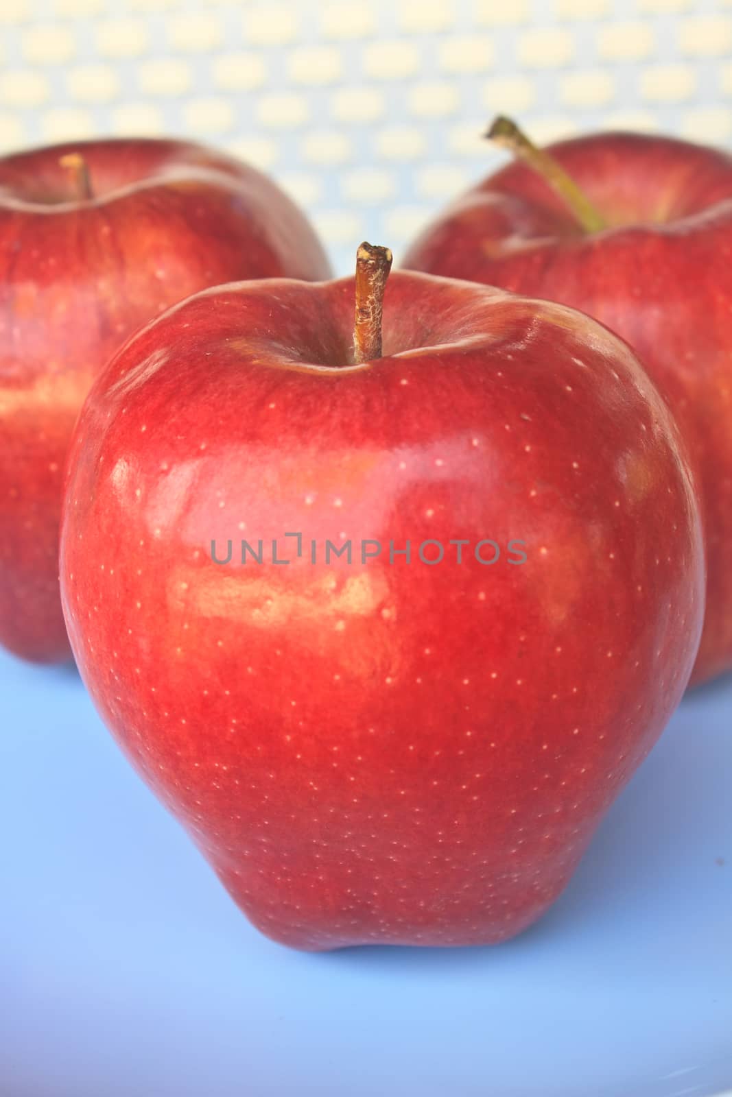 red apple isolated on background