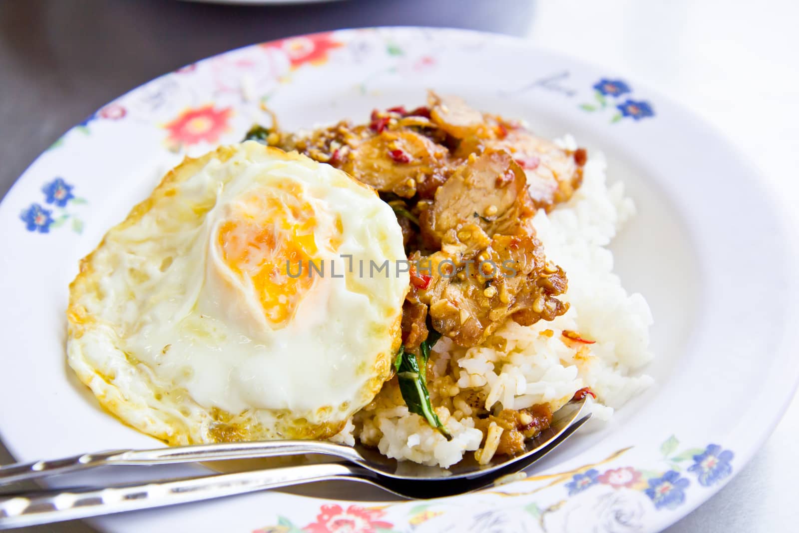 spicy pork with fired egg and rice by tisskananat