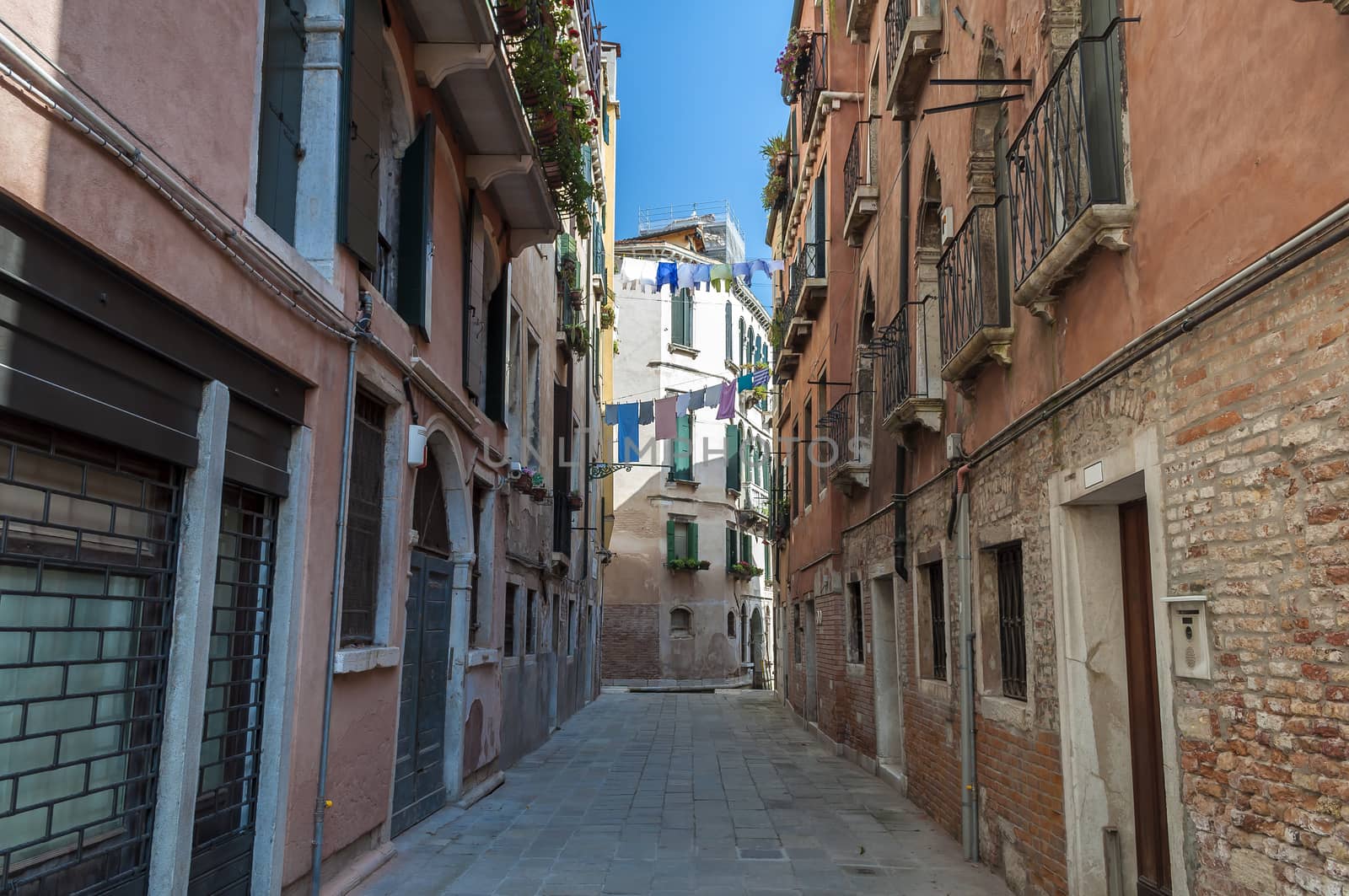 Venice, Italy. by FER737NG