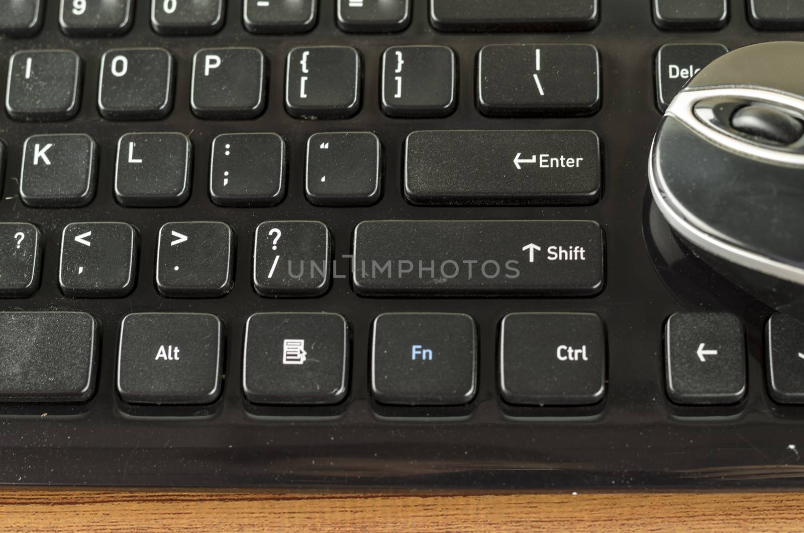 keyboard and wireless mouse computer or laptop