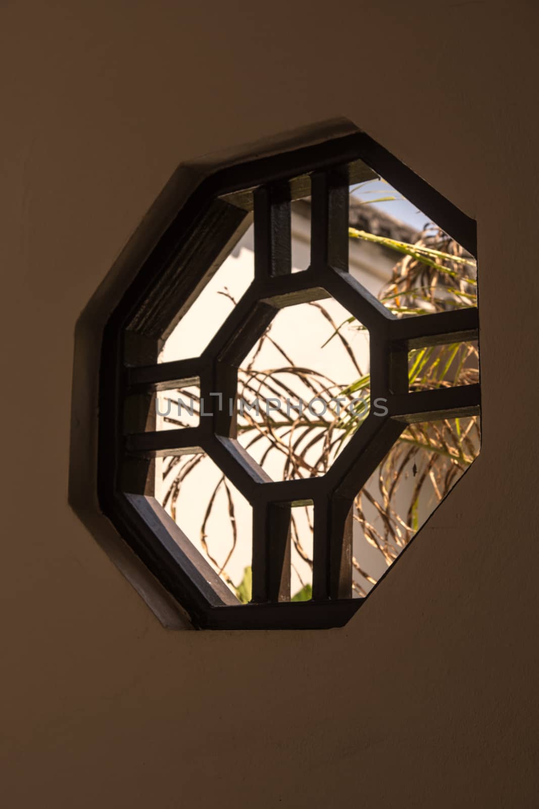 one type of chinese style window