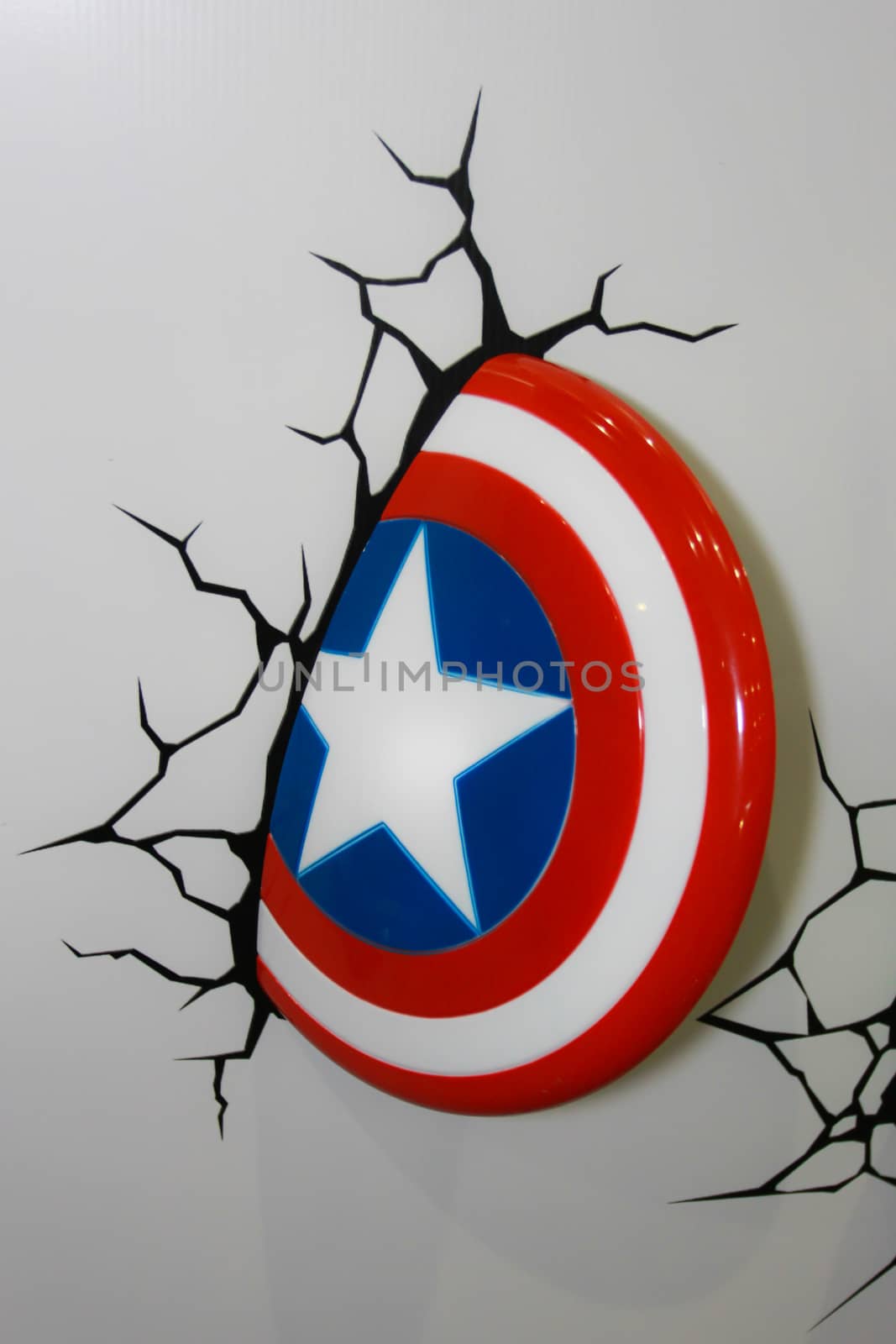 BANGKOK - MAY. 11: A Captain America Shield model in Thailand Comic Con 2014 on May 11, 2014 at Siam Paragon, Bangkok, Thailand.
