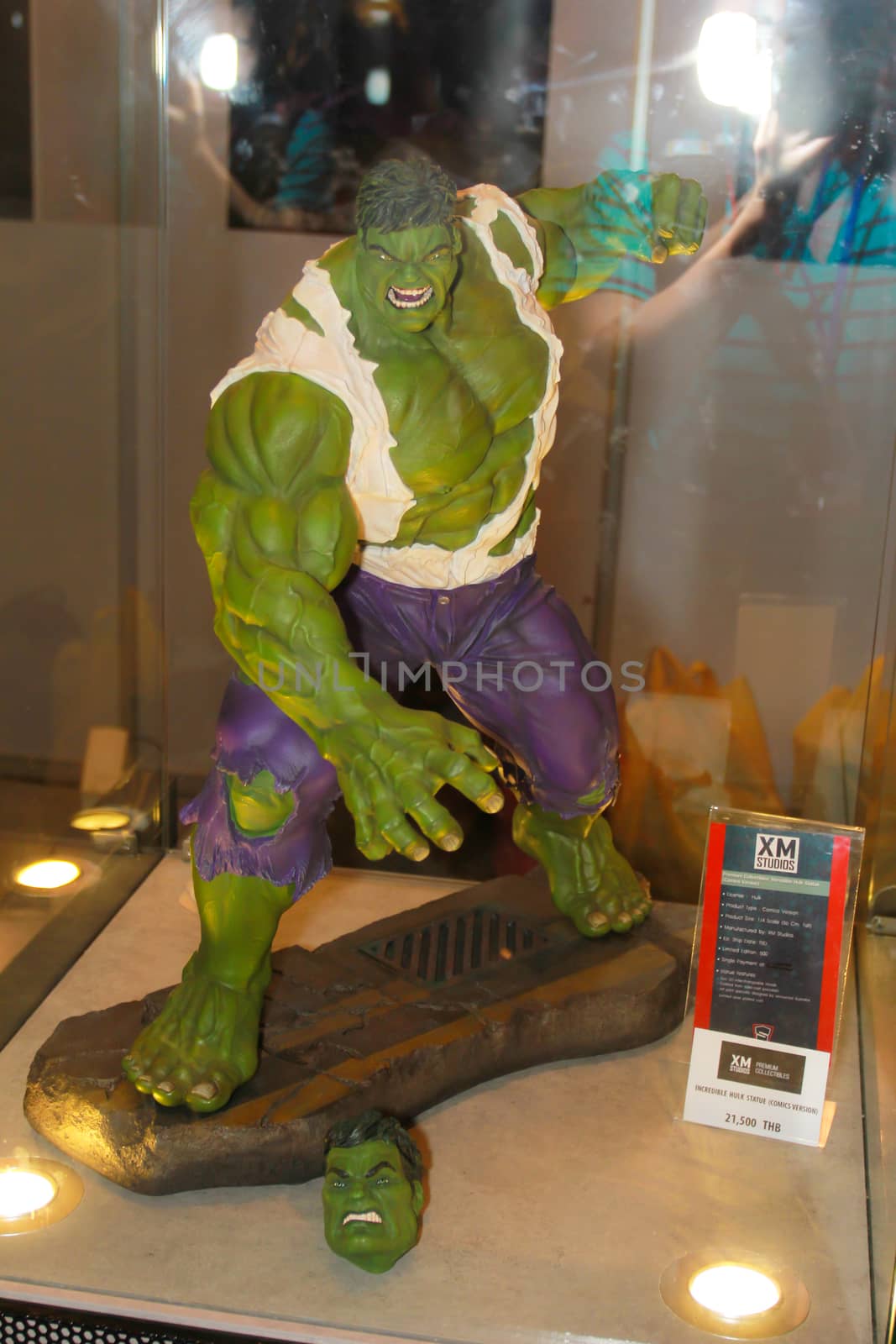 BANGKOK - MAY. 11: A Hulk model in Thailand Comic Con 2014 on May 11, 2014 at Siam Paragon, Bangkok, Thailand.
