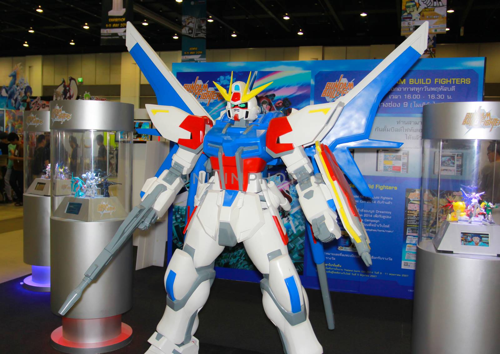 BANGKOK - MAY. 11: A Gundam model in Thailand Comic Con 2014 on May 11, 2014 at Siam Paragon, Bangkok, Thailand.