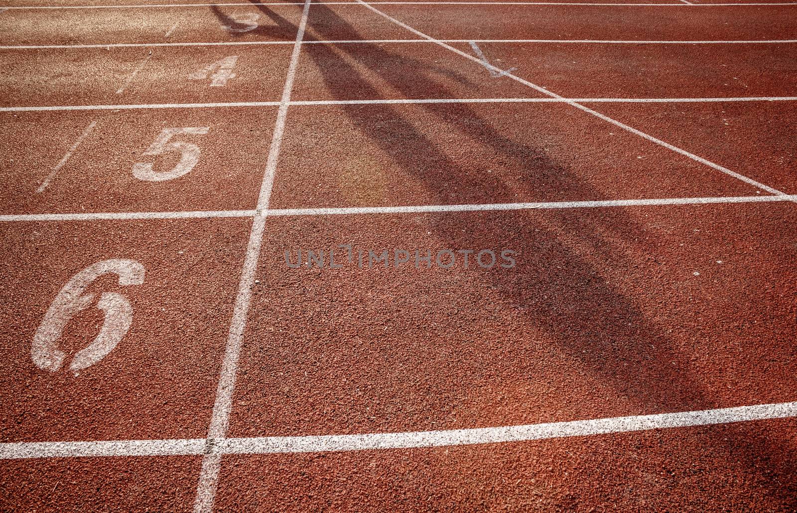 number on running track with shadow by letoakin