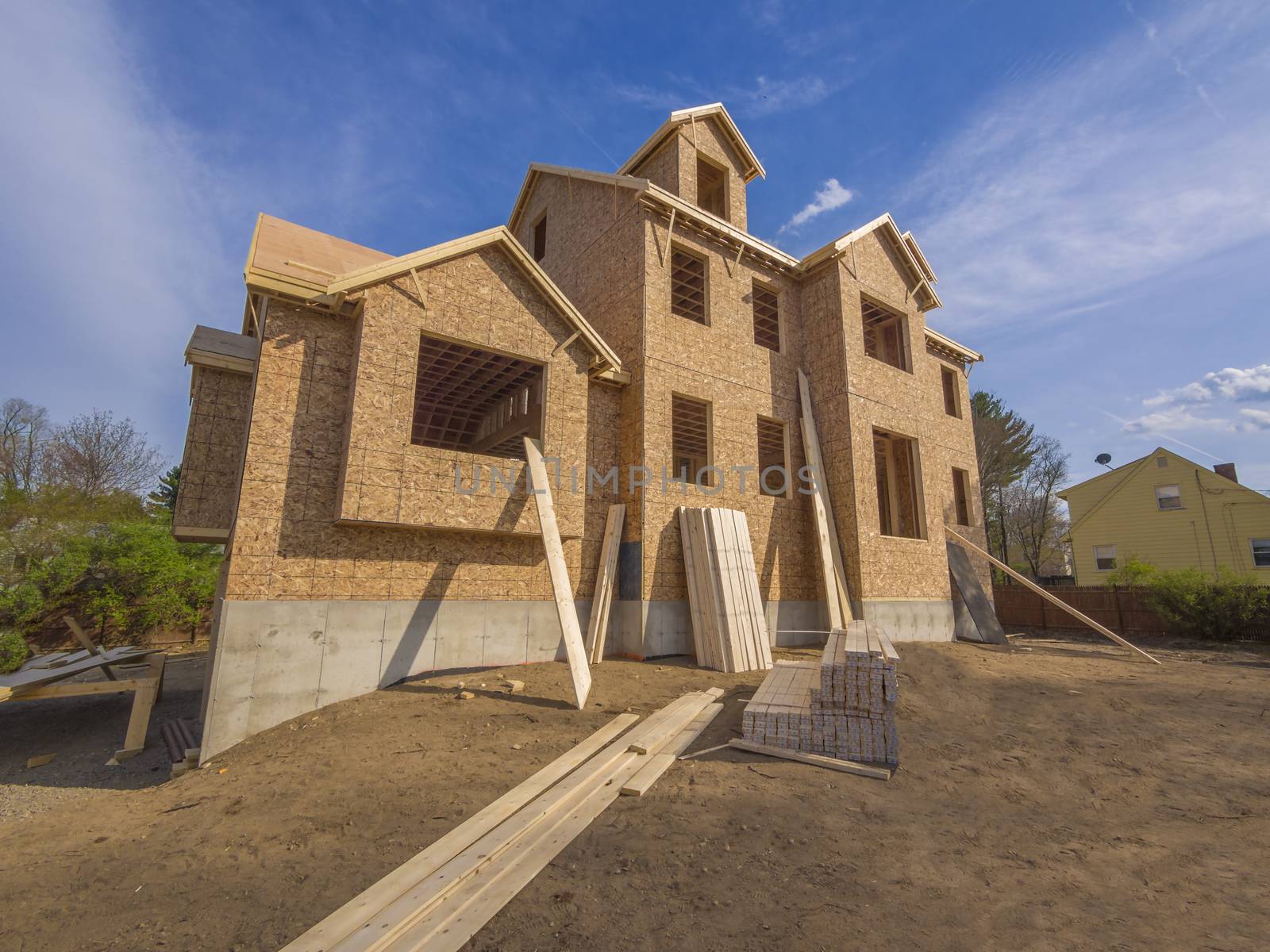 New house under construction by f/2sumicron