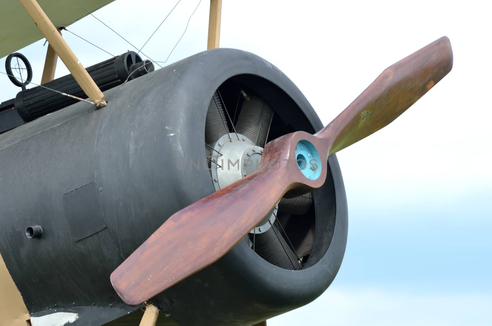 Front of world war one plane with Machine gun