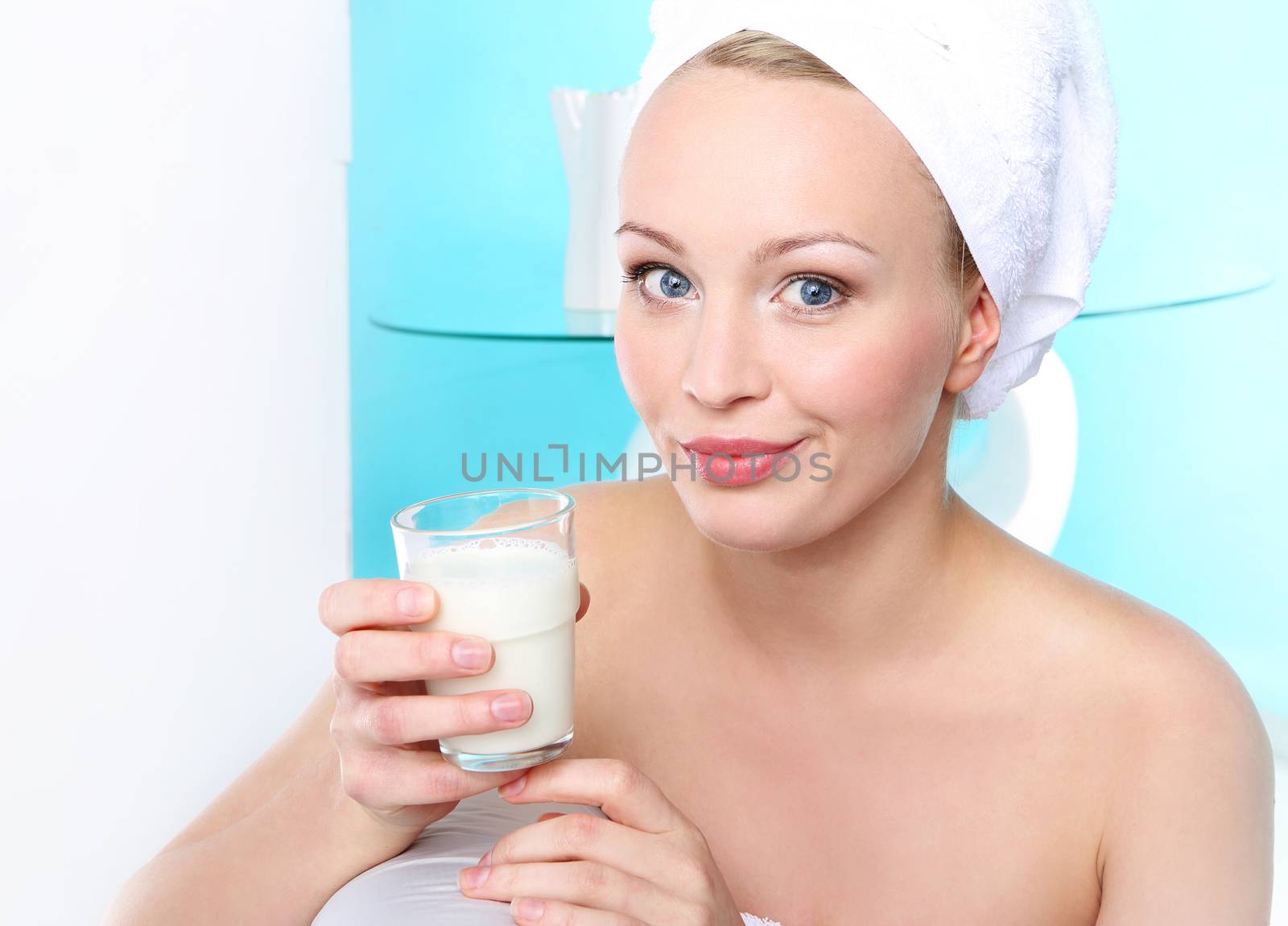 Milk diet - healthy diet by robert_przybysz