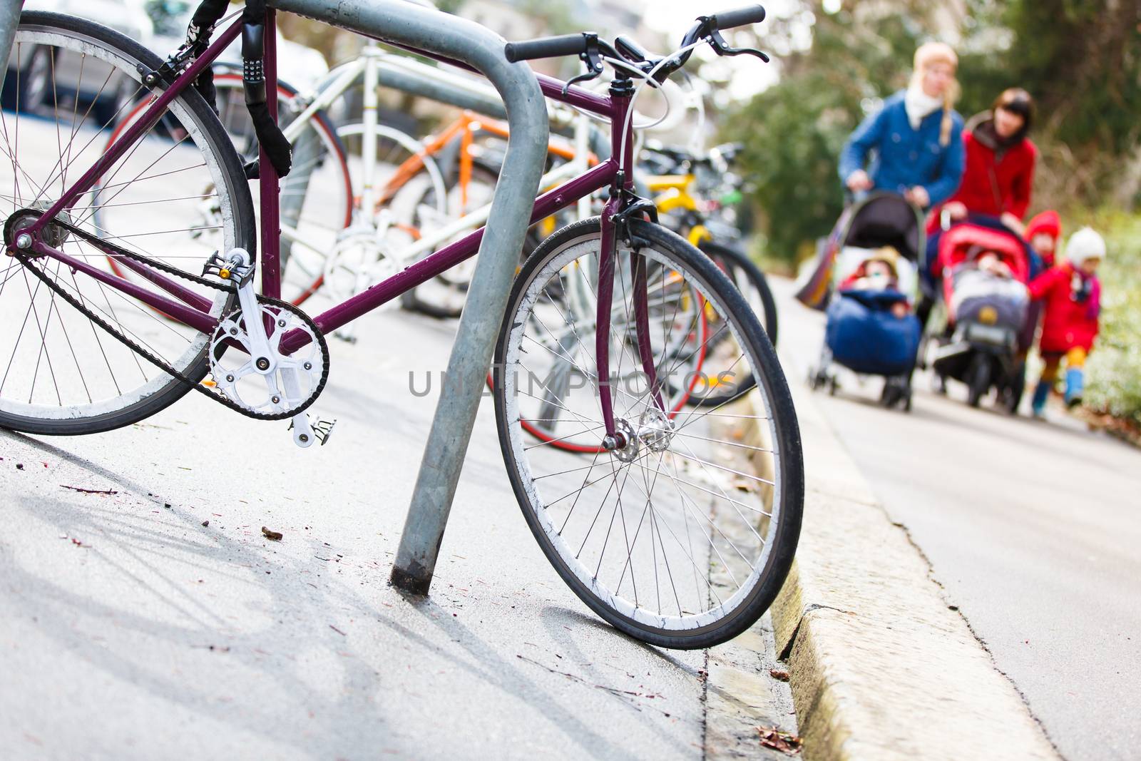 Good place to live - Street urban scenery with lots of bikes and families with children